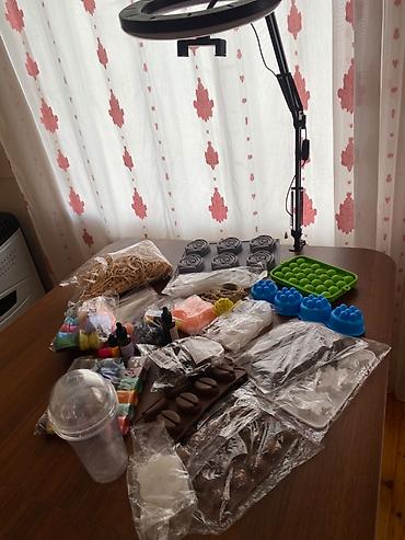 soya mumu satışı: Hazır biznes üçün şam və sabun ləvazimatları. İçərisində 30-a yaxın — 1