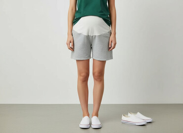 krótkie spodenki ciążowe allegro: Shorts for women, size S