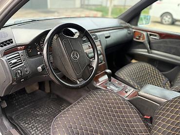 Mercedes-Benz: Mercedes-Benz E-Class: 1996 г., 3.2 л, Автомат, Бензин, Седан — 5