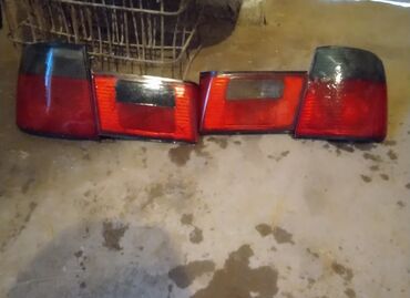 Автозапчасти: Боковое левое Зеркало BMW 1991 г., цвет - Красный, Аналог