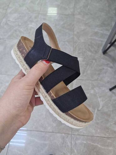 olang zenske cizme: Sandals, 41