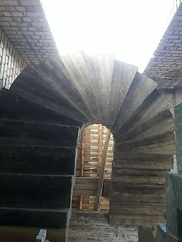 Обшивка лестниц: Леснитса тепкич куямиз бетондан — 16