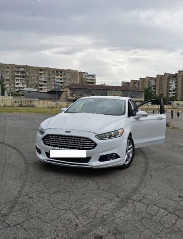 цены на авто: Ford Fusion: 1.5 л | 2015 г. 2015 км Седан