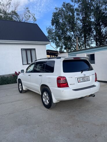 домкраты на авто: Toyota Highlander: 2003 г., 3 л, Автомат, Газ, Жол тандабас