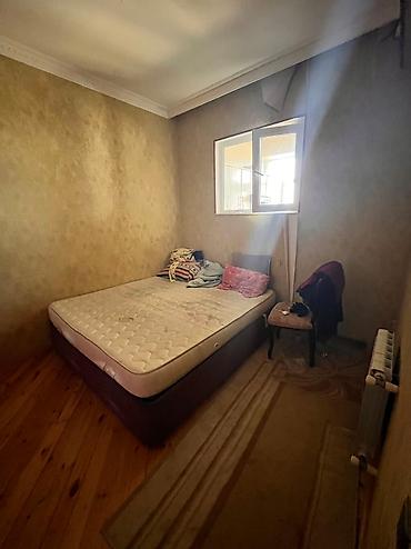 Uzunmüddətli kirayə mənzillər: Bir problem var danışarıq onu ev sahibi tanışdı 3 nəfər qalacayiq — 4