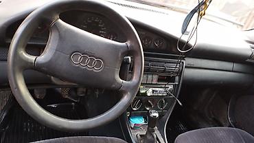 Продажа авто: Audi A6: 1994 г., 2.6 л, Механика, Бензин, Седан — 5