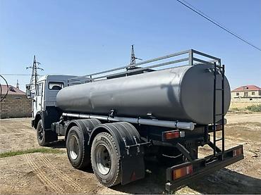 mersedes benz c: KAMAZ su/yanacaq daşıyan tanker maşını - Marka/model: KAMAZ 6x4 — 3