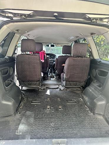 kia soltes: Toyota Previa: 2006 г., 2 л, Механика, Дизель, Минивэн — 8
