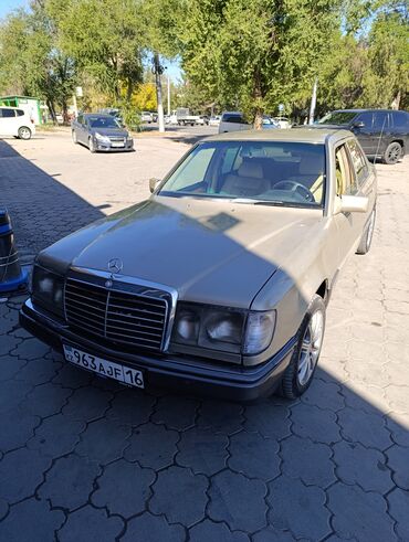 каз учет: Mercedes-Benz E-Class: 1993 г., 3 л, Автомат, Бензин, Седан