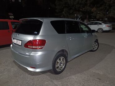 тойота найс: Toyota Ipsum: 2003 г., 2.4 л, Автомат, Бензин, Минивэн