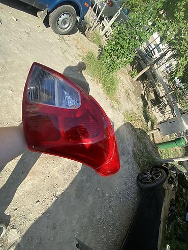 pirus 40 kuza: Nissan sunny arxa stoplar tam işlek veziyette Cut qiymet 80 man butun — 4