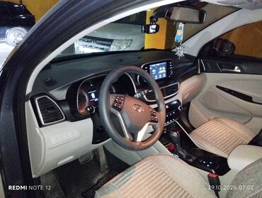 Hyundai: Hyundai Tucson: 2 l | Krossover — 8