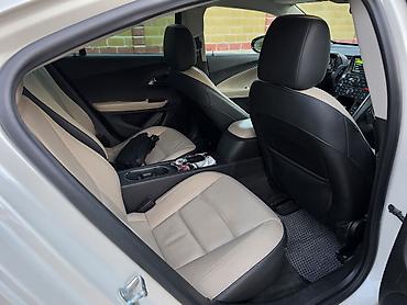 pull: Chevrolet Volt: 2012 г., 1.4 л, Вариатор, Гибрид, Хэтчбэк — 8