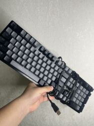 компьютерные мыши uft: Клавиатура, Bloody, Механикалык, Зымдуу туташтыруу, Өлчөмү: 100%