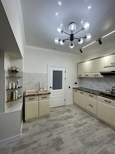 участок заря: 5 комнат, 120 м², 3 соток, Бишкек, Киркомстром Собственник — 4