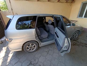 gaia: Toyota Gaia: 2000 г., 2 л, Автомат, Бензин, Минивэн — 9
