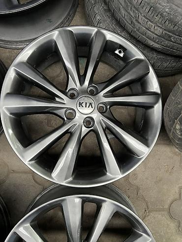 Диски: Литые Диски R 19 Kia, Комплект, отверстий - 5, Б/у — 4