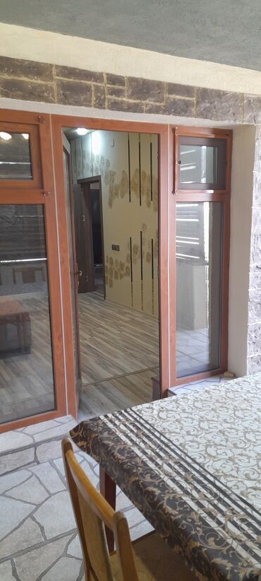 Həyət evləri və villaların satışı: Satış üçün fərdi yaşayış evi satılır.şəxsi tikili .ünvan novxanı — 27