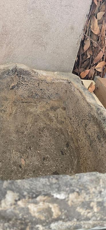 ucuz gül: Su daşı İrəvandan gəlib o vaxtı əl ilə yonulub laqunda yox.7L su — 2