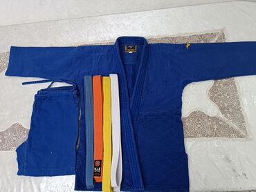 кимоно для дзюдо лицензионное: Кимоно для дзюдо, 4 пояса в комплекте