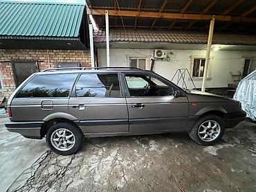 211 рест: Volkswagen Passat Variant: 1993 г., 1.8 л, Механика, Бензин, Универсал — 5
