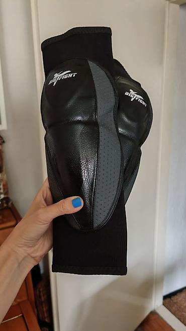 duks za trcanje: Novi Štitnici za kolena Big Fight sa sajma sporta u Nemačkoj - Model — 1