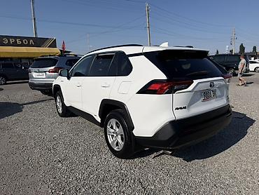 крыло рав 4: Toyota RAV4: 2020 г., Гибрид, Кроссовер — 4