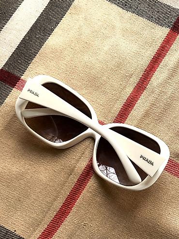 Солнцезащитные очки: Солнцезащитные очки очки, Prada, Унисекс, Нестандартные, Линзы поляризованные, Б/у at lalafo.kg — 3 Солнцезащитные очки: Солнцезащитные очки очки, Prada, Унисекс, Нестандартные, Линзы поляризованные, Б/у — 3