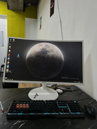 Мониторы: Монитор, Samsung, Б/у
