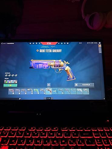Digər kolleksiyalar: Məhsul: Valorant hesabı Peak Diamond, 200 lvl, TR serveri, mail var — 11