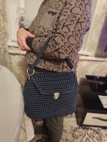 Аксессуары: "Уникальная сумка из полиэфирного шнура — идеальное сочетание стиля