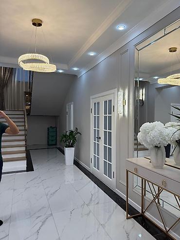 кызыл аскерская: 🔥 Срочная продажа! Дом премиум-класса в районе Киргизия-1 🏡 2-этажный — 4