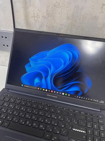 apple ipad mini 5: İşlənmiş ASUS Vivobook, 15 ", Intel Core i5, 512 GB