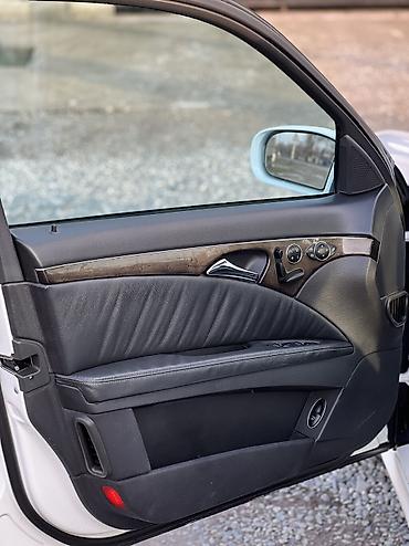 Mercedes-Benz: Mercedes-Benz E-Class: 2002 г., 3.2 л, Автомат, Бензин, Седан — 7