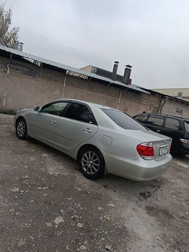 авто учет россия: Toyota Camry: 2005 г., 2.4 л, Автомат, Газ