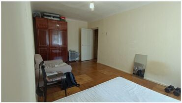 продажа двухкомнатных квартир аламедин 1: 2 комнаты, 44 м², Хрущевка, 1 этаж, Старый ремонт