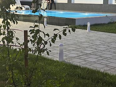 Günlük kirayə evlər: Mərdəkanda yerləşən isti, hovuzlu bağ evimiz xidmətinizdədi,xidmətə — 11
