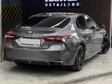 Toyota: Toyota Camry: 2021 г., 2.5 л, Автомат, Гибрид, Седан