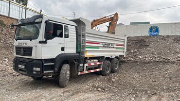 Аренда самосвала: Услуги экскаватора и самосвала HOWO 6x4 (трехосный) - Вывоз и подвоз — 3