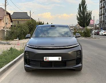 re sovio: Lixiang L6: 2025 г., 1.5 л, Автомат, Гибрид, Кроссовер — 1