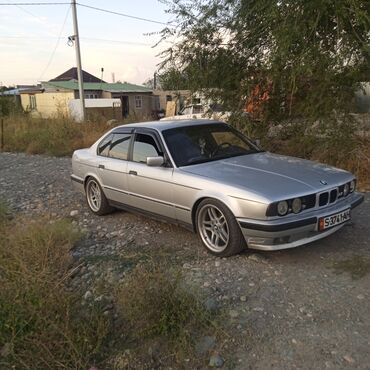 вмб 525: BMW 525: 1992 г., 2.5 л, Механика, Бензин, Седан