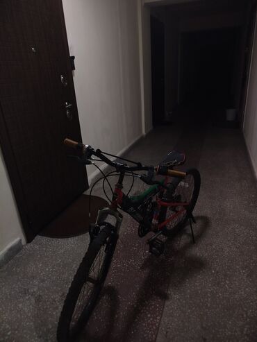 новый велик: İşlənmiş Şəhər velosipedi Rambo, 24"