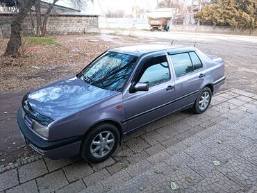 Volkswagen: Volkswagen Vento: 1995 г., 1.8 л, Механика, Бензин