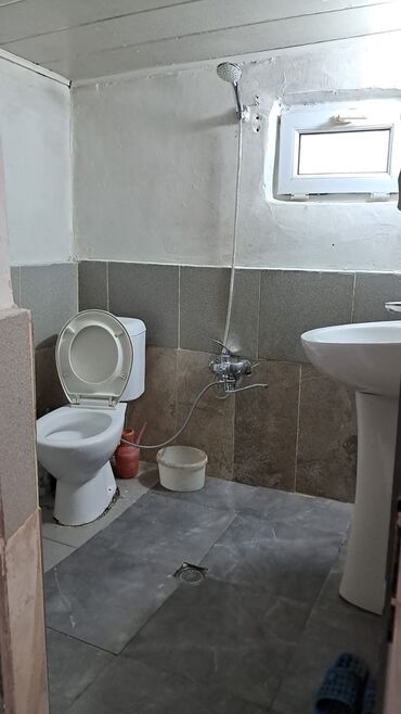 Həyət evləri və villaların satışı: 3 otaqlı, 120 kv. m, Kredit yoxdur, Orta təmir — 5