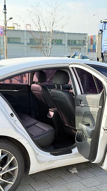 Hyundai: Hyundai Elantra: 2019 г., 1.6 л, Автомат, Бензин, Седан — 10