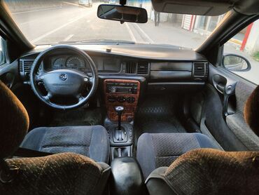 opel furqun: Opel Vectra: 1.8 l. | 1996 il | 270000 km. Sedan