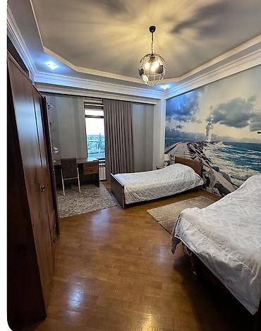 Uzunmüddətli kirayə mənzillər: Salam, səbail Rayon bayıl qəsəbi su idman mərkəzi yaxınlığında 6 — 15