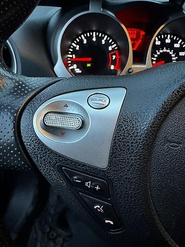 Nissan: Nissan Juke: 2013 г., 1.6 л, Вариатор, Бензин, Кроссовер — 17