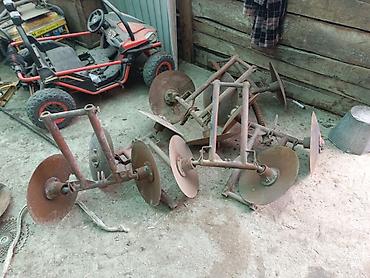 Картофелесажалки: Картофелесажалка навесная/прицепная. продаю как на фото рабочая — 9