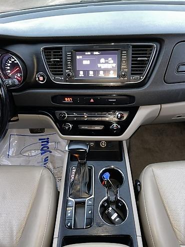 Kia: Kia Carnival: 2019 г., 2.2 л, Автомат, Дизель, Минивэн — 10